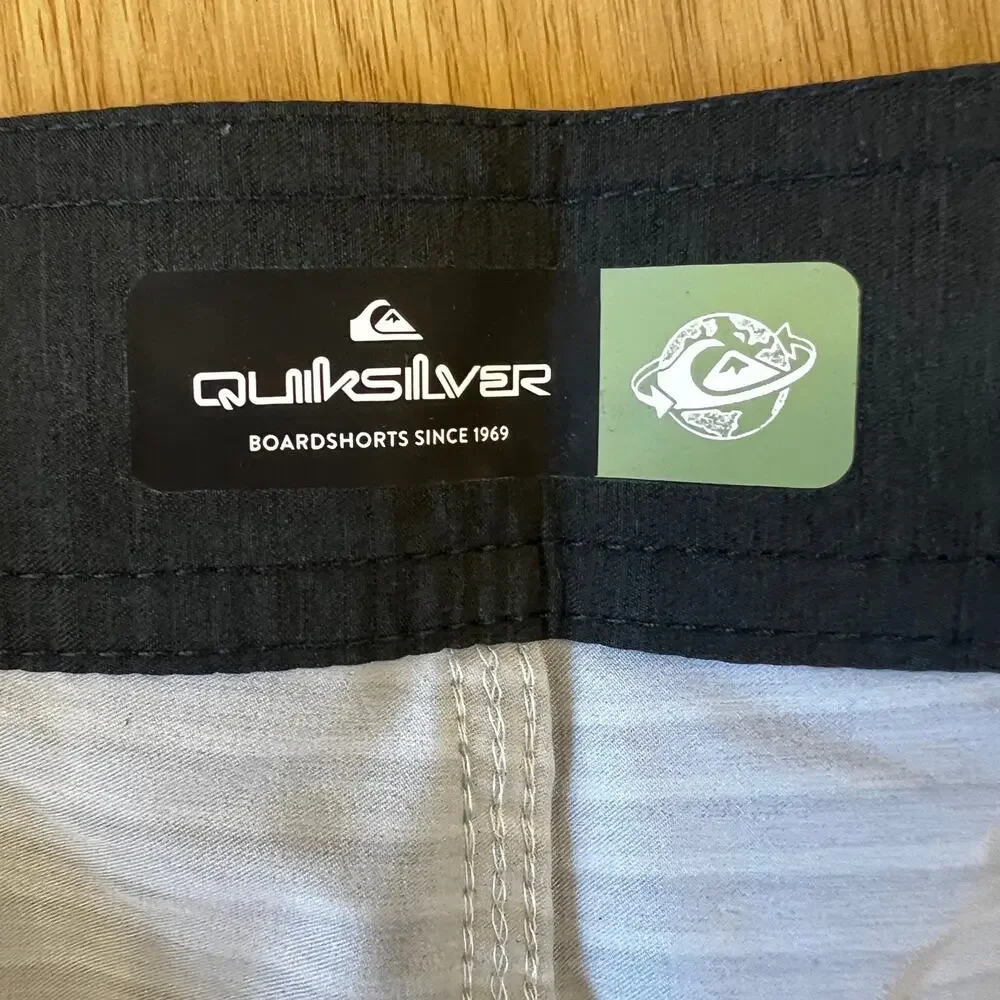 QUIKSILVER Men's Surfsilk Tijuana 19